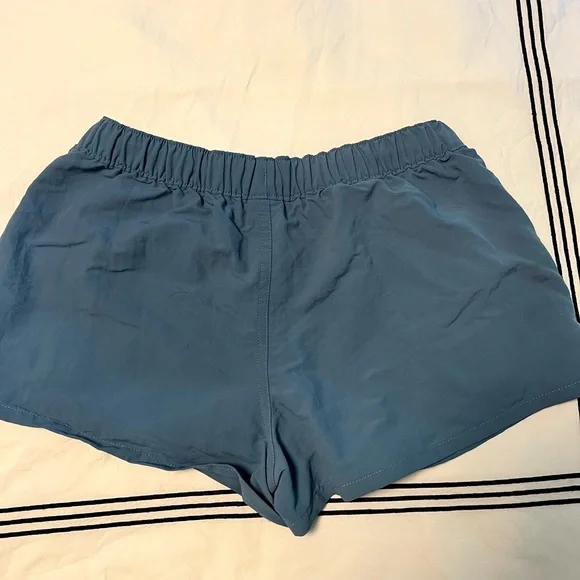 ❌ SOLD ❌ patagonia • THREE pairs of baggies - Picture 3 of 9